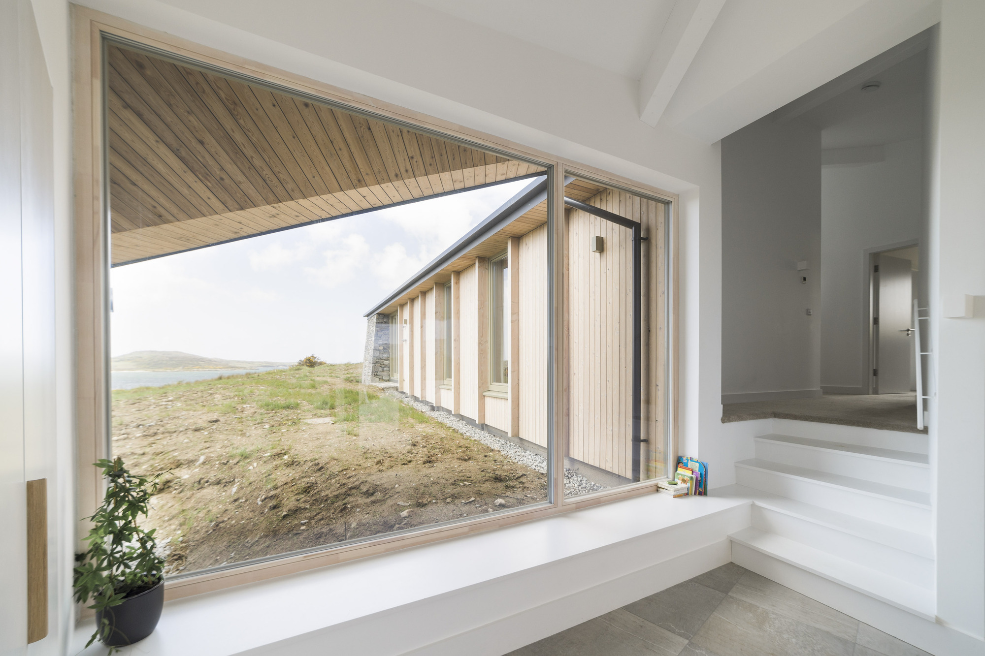 Gallery of House on Clifden Bay / Tierney Haines Architects 2