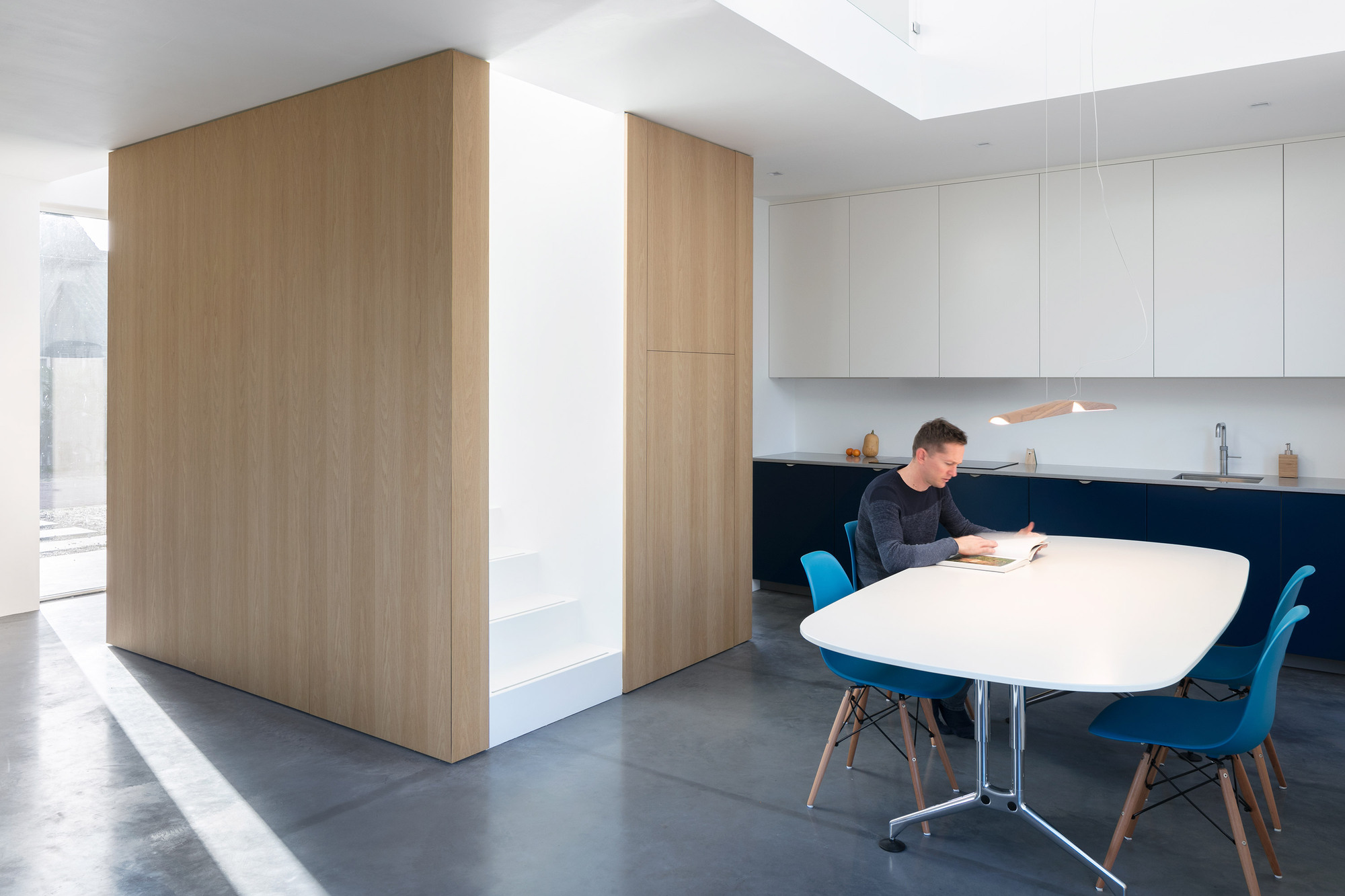 Gallery of DIY House / Reset Architecture 4