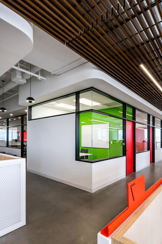 CIVITAS Capital Group / OFFICIAL - Interior Photography, Glass