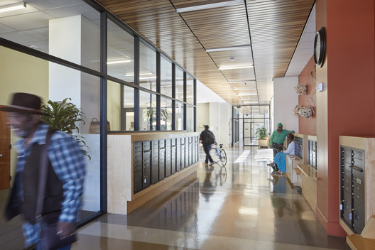 Dr. George W. Davis Senior Residence and Senior Center / David Baker Architects - Image 19 of 28