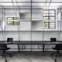 MONOARCHI Shanghai Office / MONOARCHI - Offices Interiors, Facade, Table, Chair