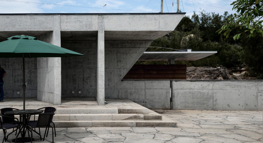 Galería Abstracta / Yin Peiru Architecture Studio - Imagen 16 de 22