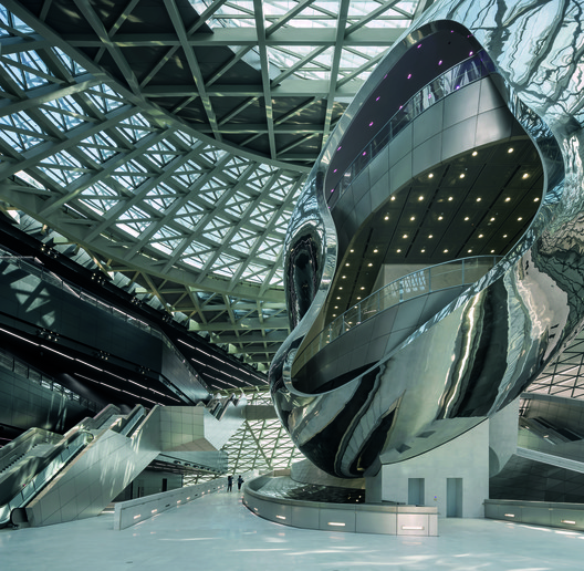 Coop Himmelb(l)au and UNStudio to speak at the 2018 Tsinghua Design Academic Week! Register for the year's premier forum. Coop Himmelb(l)au and UNStudio to speak at the 2018 Tsinghua Design Academic Week! Register for the year's premier forum. - Image 5 of 26