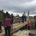 Materia, comunidad y oficios locales: estudiantes de arquitectura construyen mirador en Chiloé, Chile - Image 4 of 4
