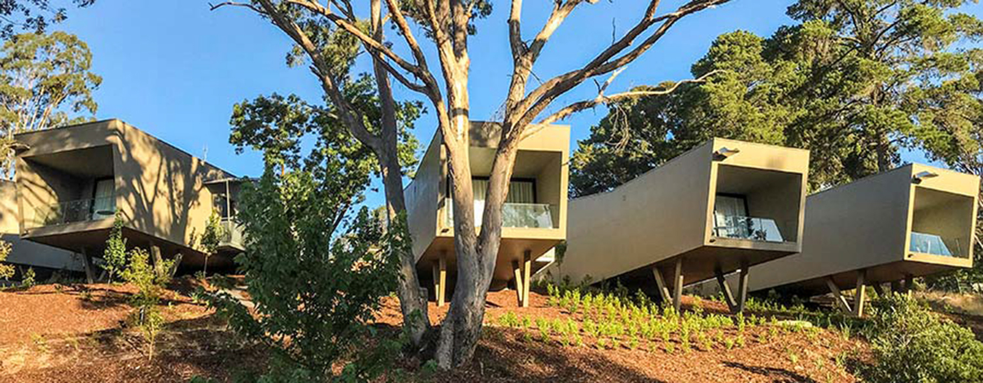 Galeria de em Hepburn Spring / CBG Architects 5