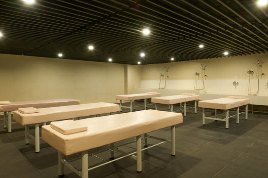 Termas Hezhitang / A-ASTERISK Termas Hezhitang / A-ASTERISK - Imagen 16 de 35