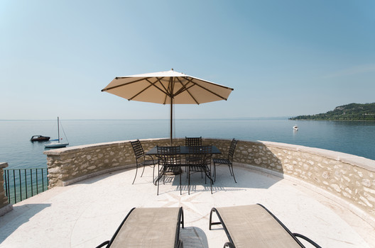 A New Life for a Little Tower / studio aledolci&co A New Life for a Little Tower / studio aledolci&co - Image 3 of 18