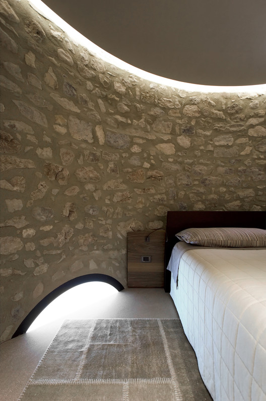 A New Life for a Little Tower / studio aledolci&co A New Life for a Little Tower / studio aledolci&co - Image 12 of 18