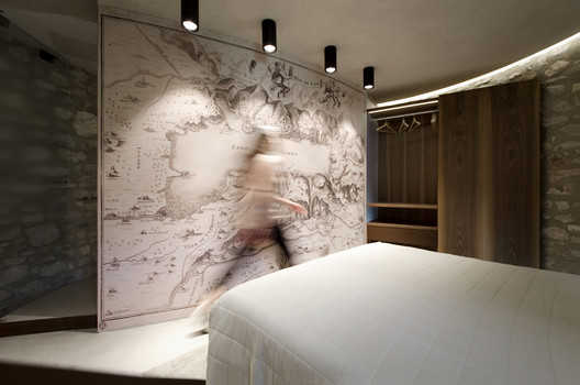 A New Life for a Little Tower / studio aledolci&co A New Life for a Little Tower / studio aledolci&co - Image 7 of 18