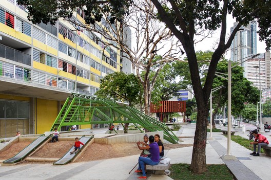 Urban Amenities: Public Space Corridor in Venezuela Urban Amenities: Public Space Corridor in Venezuela - Image 2 of 19