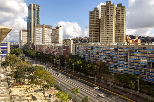 Urban Amenities: Public Space Corridor in Venezuela Urban Amenities: Public Space Corridor in Venezuela - Image 10 of 19