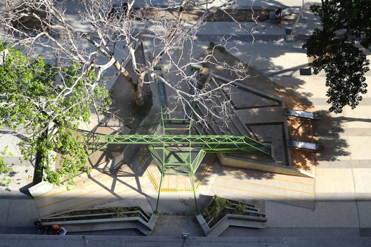 Urban Amenities: Public Space Corridor in Venezuela - Image 4 of 19
