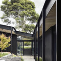 Red Hill Farm House / Carr + Jackson Clements Burrows Architects - Facade, Garden, Courtyard