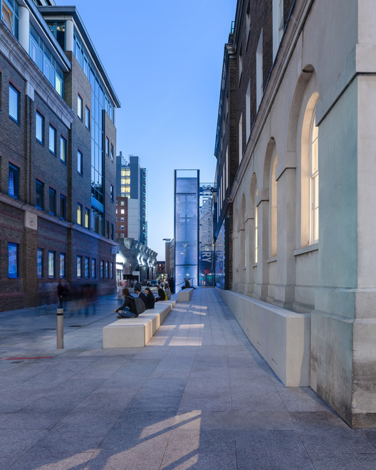 Science Gallery London / LTS Architects - Imagen 13 de 24