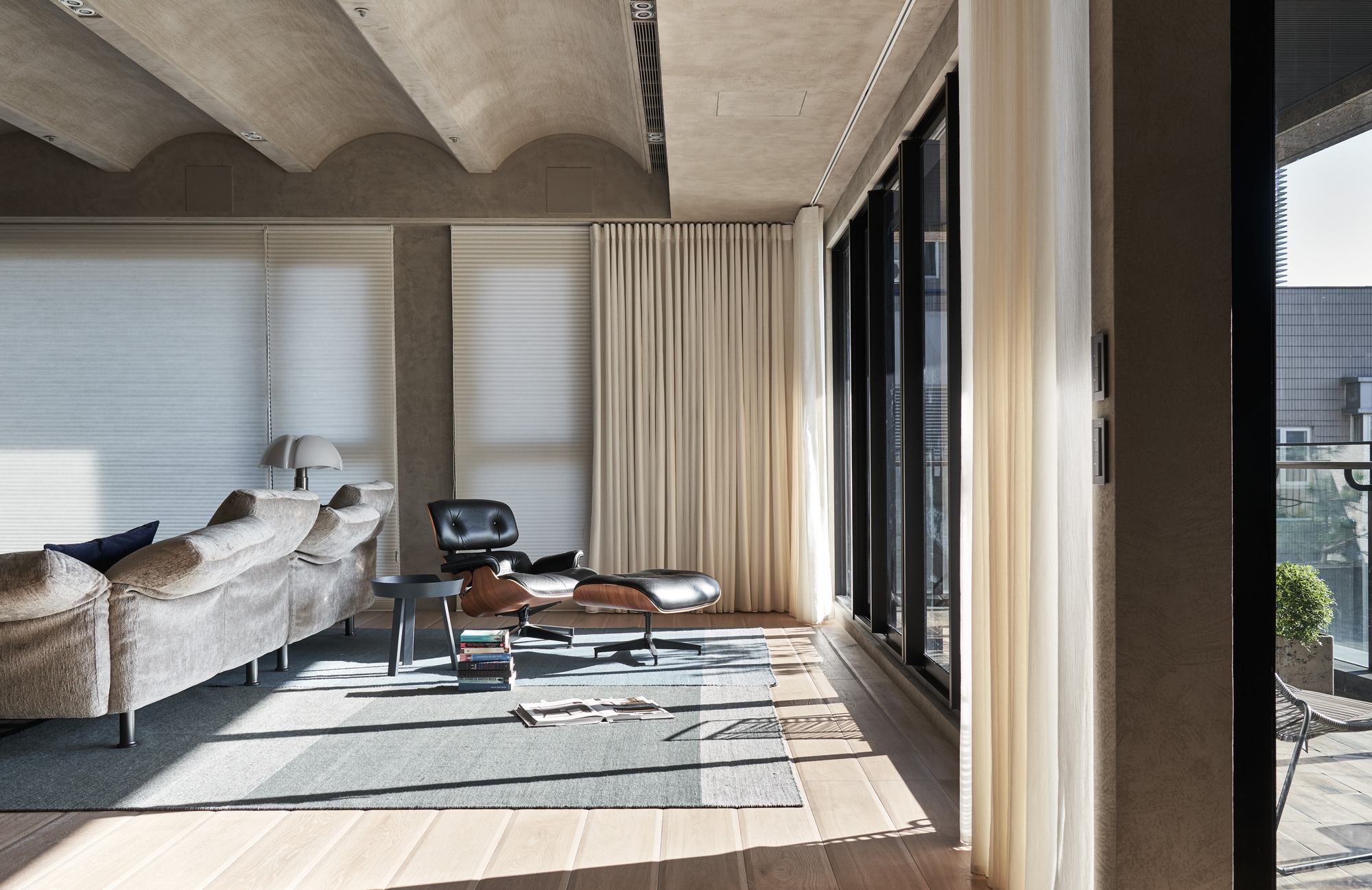 Gallery of serenity in the city peny hsieh interiors 3