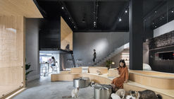 Meow Restaurant / E Studio