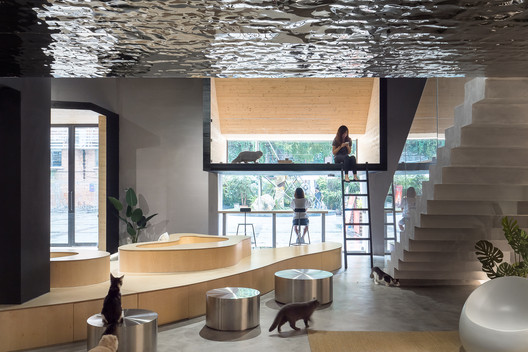 Meow Restaurant / E Studio - Imagen 3 de 29