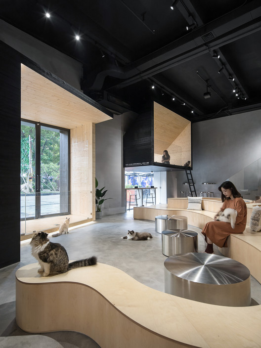 Meow Restaurant / E Studio - Imagen 9 de 29
