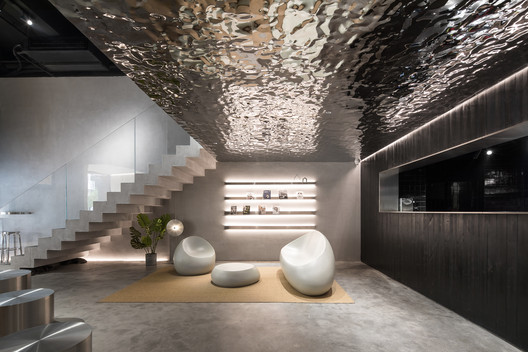 Meow Restaurant / E Studio - Imagen 14 de 29