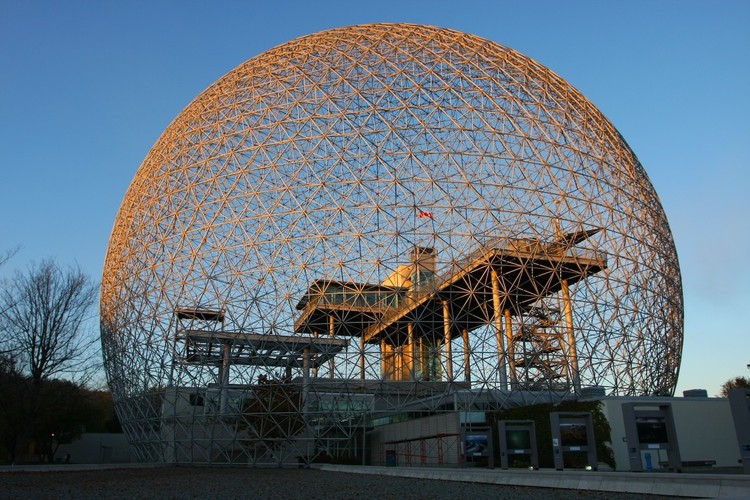 Biosfera de Montreal / Buckminster Fuller. Image via Flickr Dan Sorensen