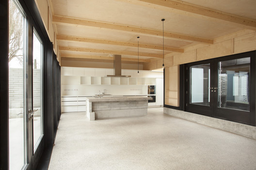 Courtyard House. Image © Joseph Carr Courtyard House. Image © Joseph Carr
