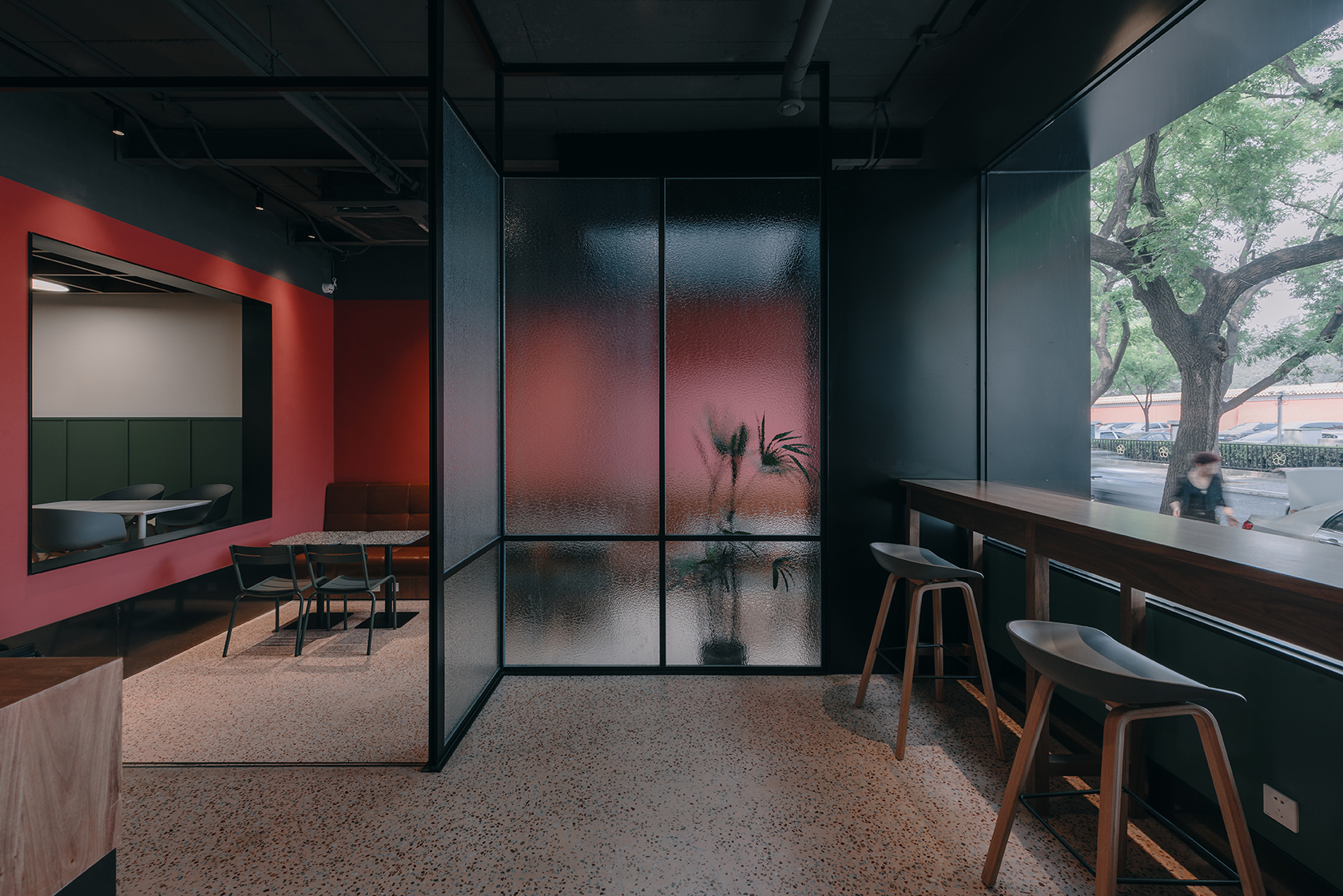 Gallery of Red Wall Café / B336 Design Group - 13