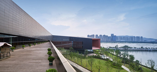 Wuhan Tencent R&D Center / IDEAL  - Image 5 of 22