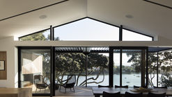 Refugio Herne Bay / Lloyd Hartley Architects