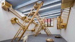 Cat Café TRYST / Parallect Dedign