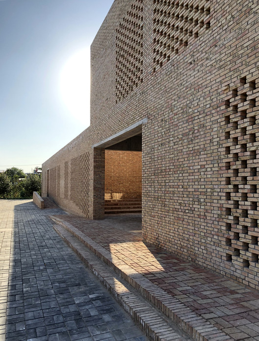 Village Center in Sanhe / Wall Architects of XAUAT - Image 6 of 21