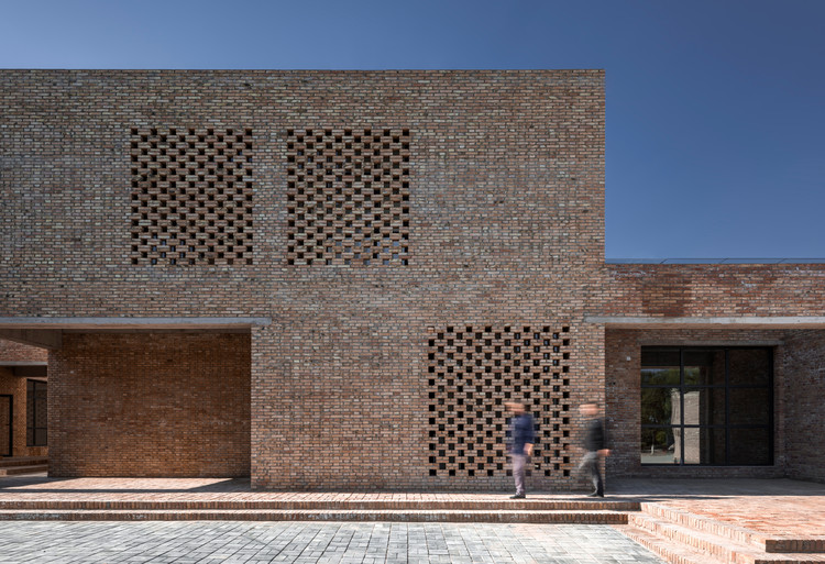 Village Center in Sanhe / Wall Architects of XAUAT - More Images