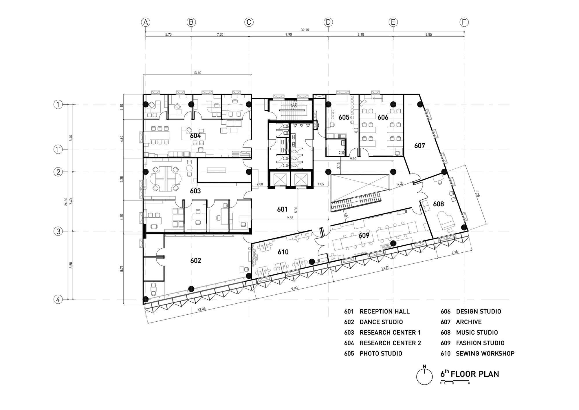 Gallery of Alliance Francaise Bangkok / Stonehenge 37