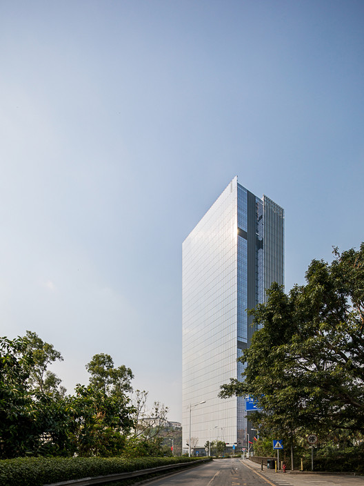 Shenzhen Nankai Building / Cube Design - Image 6 of 27