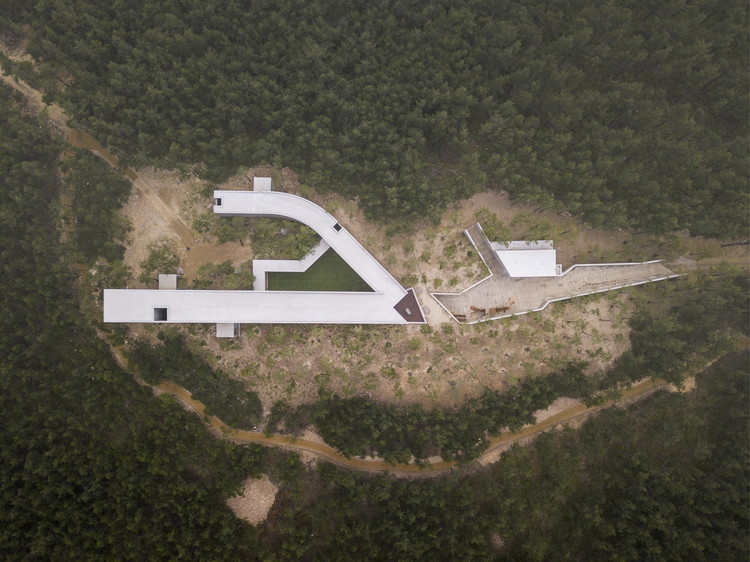 Saya Park / Álvaro Siza + Carlos Castanheira - Image 32 of 55