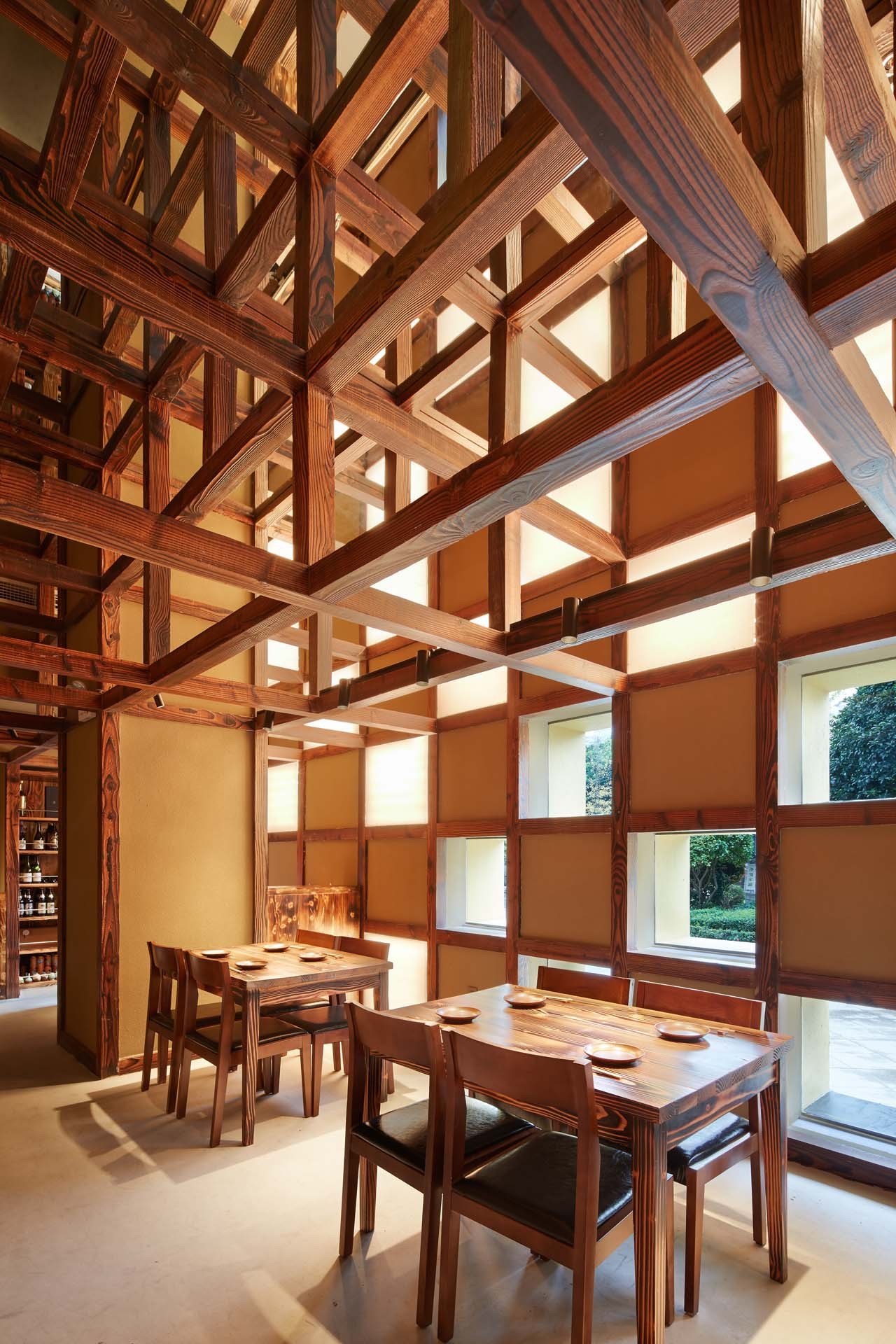 画廊 成都 炉端烧源六&会席尺八 / 堤由匡建筑设计工作室 - 11