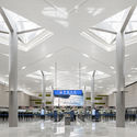 Hongqiao International Airport T1 Renovation and GTC / ECADI - Renovation