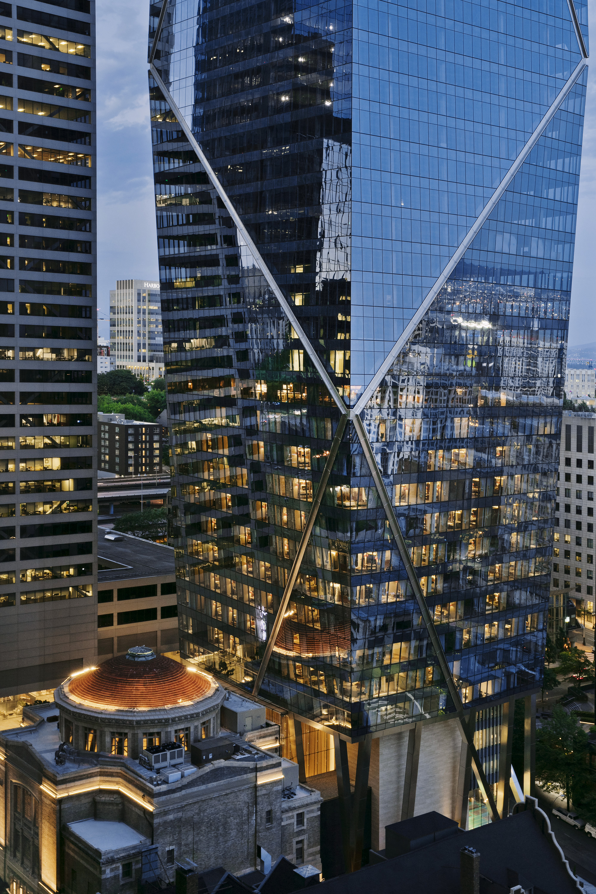 Gallery of The Mark / ZGF Architects 9