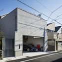 Casa Garaje Vestíbulo / Tsukagoshi Miyashita Sekkei + Keitarchi - Casas