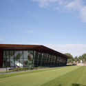 Centro de entrenamiento Feyenoord Rotterdam / MoederscheimMoonen Architects - Imagen 3 de 29