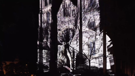 ruestungsschmie.de transforms a church facade in Prague with a video mapping projection - Image 2 of 6