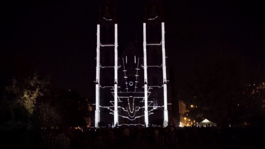 ruestungsschmie.de transforms a church facade in Prague with a video mapping projection - Image 3 of 6