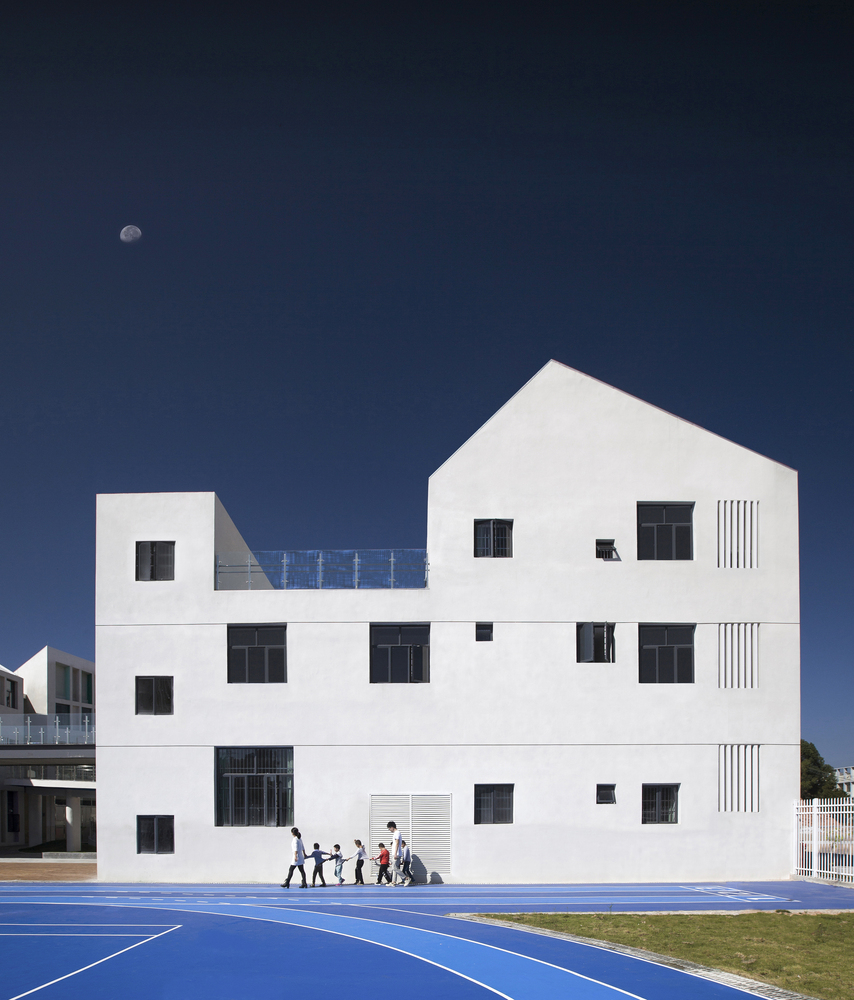 Gallery of Special Education School / Architectural Design & Research