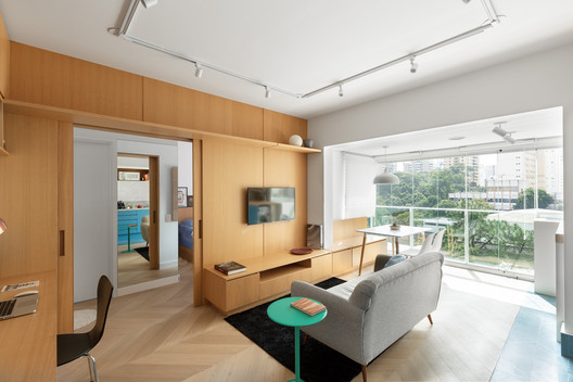 Apartamento Tres / TAU Arquitectos - Imagen 13 de 19