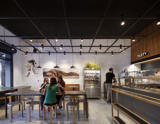 Tasty Salad Shop Comendador / Arquea Arquitectos - Imagen 7 de 15