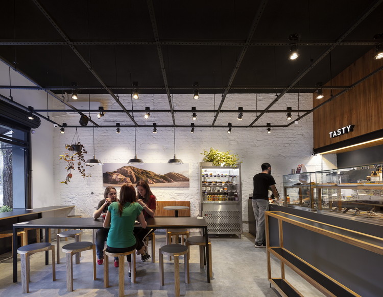 Tasty Salad Shop Comendador / Arquea Arquitectos - Imagen 7 de 15