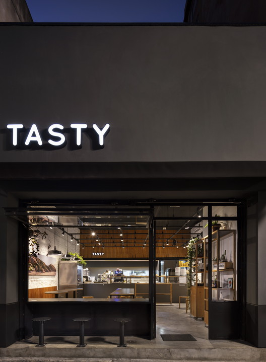 Tasty Salad Shop Comendador / Arquea Arquitectos - Imagen 9 de 15