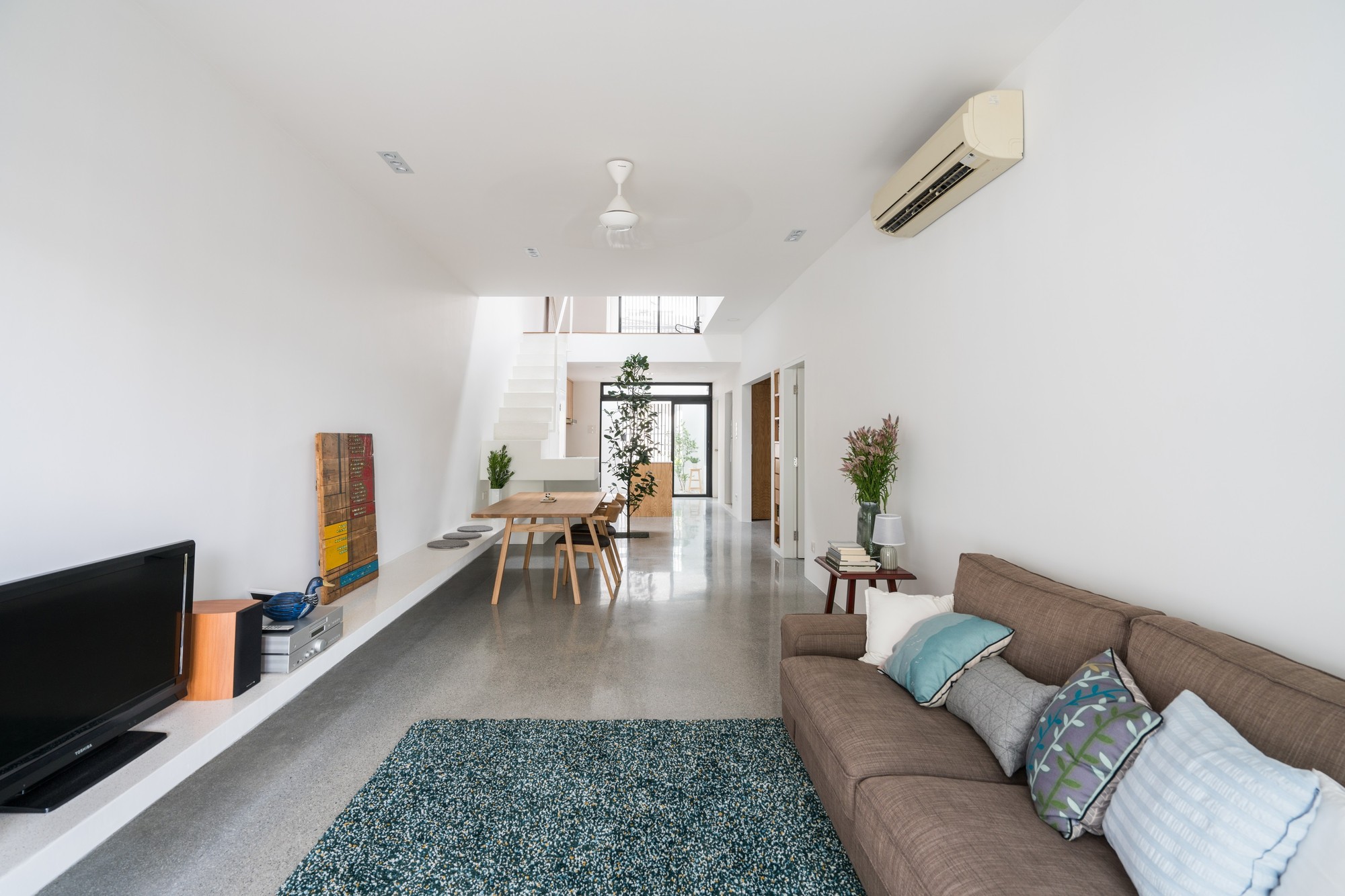 Gallery of Jose House / Fabian Tan Architect - 6