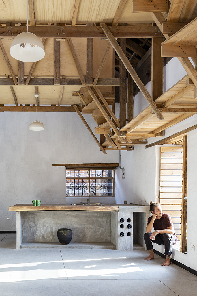 Galería de Casa de las camas en el aire / AL BORDE - 10