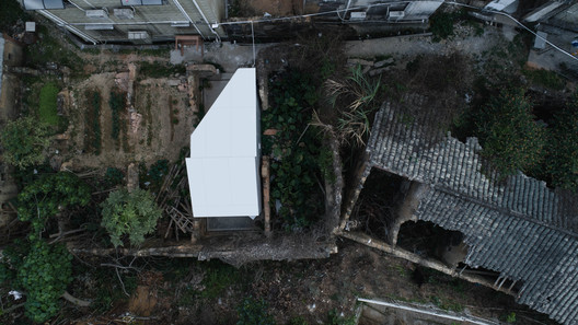 Casa Plugin na Vila Shangwei / People's Architecture Office - Imagem 12 de 26