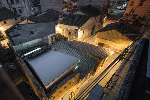 Casa Plugin na Vila Shangwei / People's Architecture Office - Imagem 9 de 26